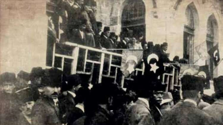 Cumhuriyete giden yolun ilk adımı: Türkiye Büyük Millet Meclisi'nin açılışı -Bursa Hayat Gazetesi-2