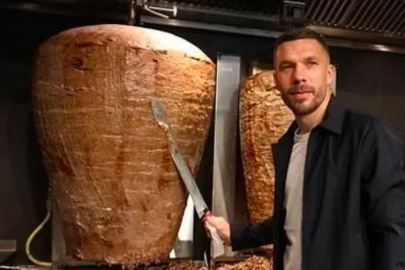 Alman futbolcu Lucas Podolski şu an nerede? Podolski ne iş yapıyor?