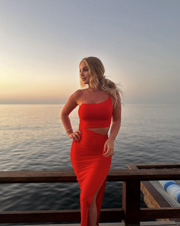 Aleyna Dalveren kimdir, kaç yaşında ve nereli? Aleyna Dalveren neden gözaltına alındı?-Bursa Hayat Gazetesi-4