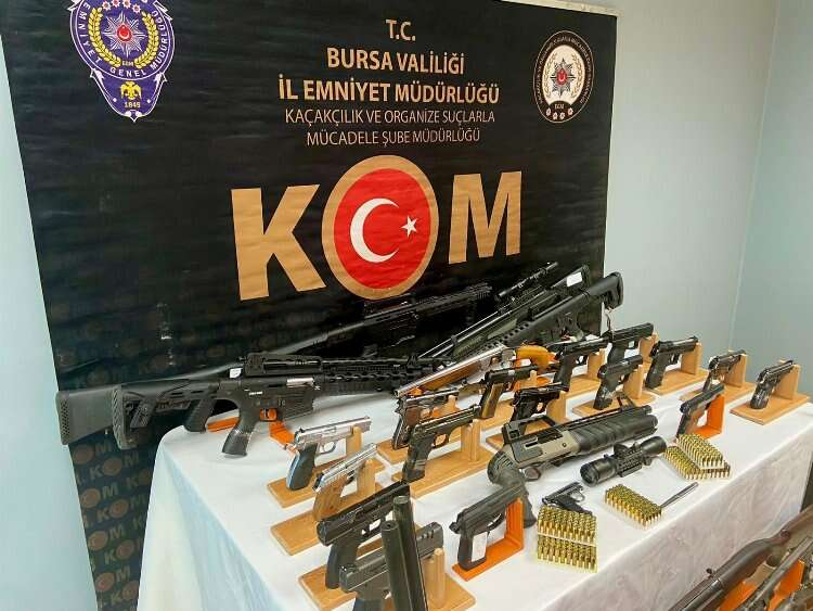 Bursa'da ‘Kafes-46’ operasyonu: Tutuklu sayısı 21’e yükseldi!-Bursa Hayat Gazetesi-2