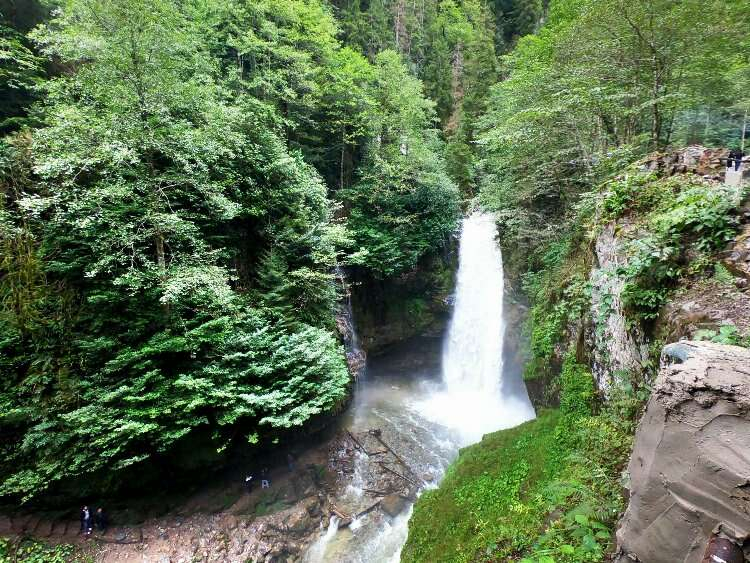 Keşfetmeye değer doğal güzellik: Palovit Şelalesi -Bursa Hayat Gazetesi-2
