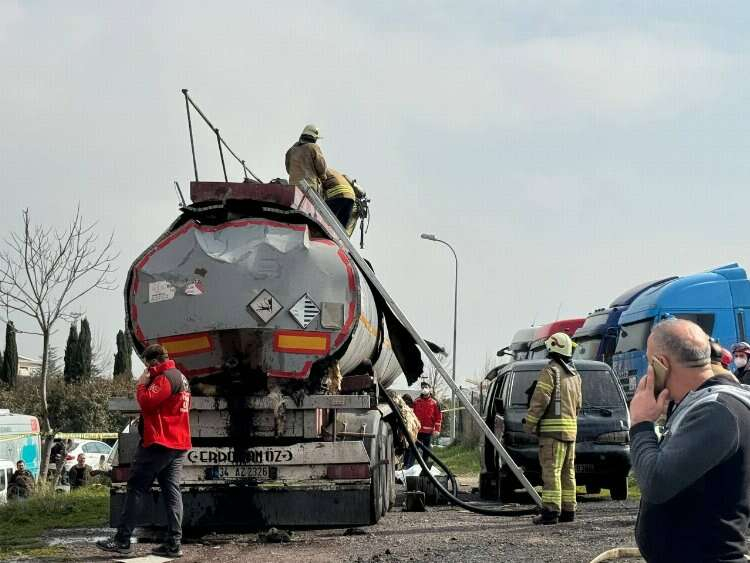 Akaryakıt tankerinde yangın: 1 ölü, 3 yaralı! - Bursa Hayat Gazetesi -2