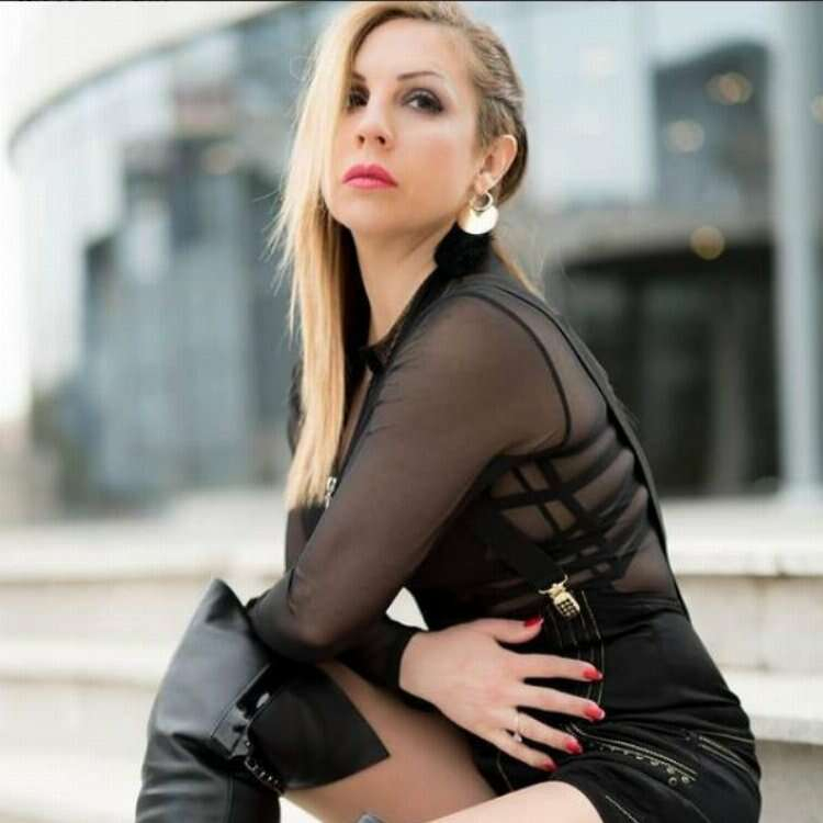 Zeynep Dizdar kimdir, kaç yaşında ve nereli?-Bursa Hayat Gazetesi-2