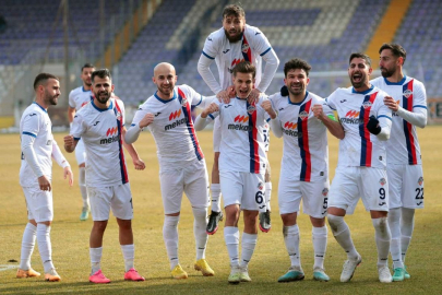 1461 Trabzon FK, Ankaraspor'u 3-1 yenerek galibiyet hasretine son verdi