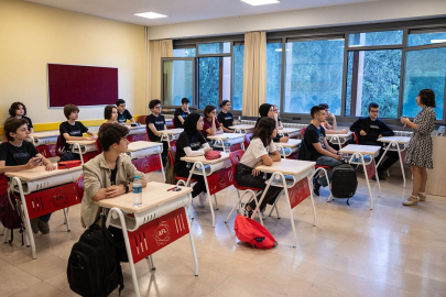 Ücretsiz ders kitapları özel okullarda zorunlu oluyor