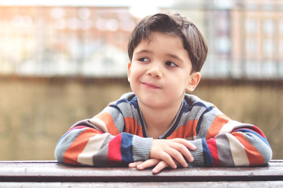 Çocuklarda “Kekeleme” neyin göstergesi?