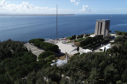 Gelibolu'da anma ve zafer coşkusu