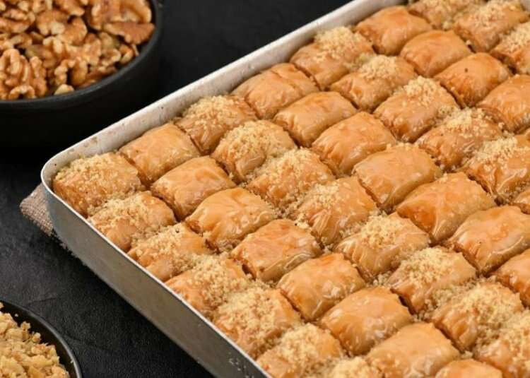 Hem pratik hem lezzetli bir tatlı: Sütlü Nuriye -Bursa Hayat Gazetesi-2