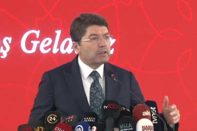 Bakan Tunç: 'Taslak çalışmalarımızı milletvekillerimizin takdirine sunacağız'