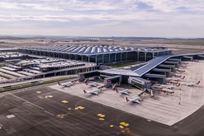 İstanbul Havalimanı zirveden inmiyor