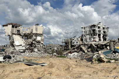 Şarkıda 'Gazze'nin haritadan silinmesi' çağrısı! Tepkiler çığ gibi büyüyor