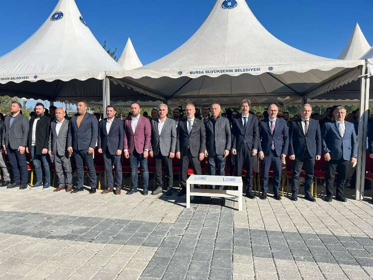 Uludağ Üniversitesi Spor Salonu hizmete açıldı!-Bursa Hayat Gazetesi-2