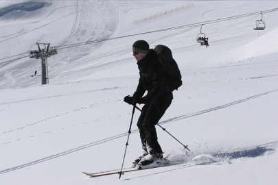 Hakkari'de kar rekoru kırıldı