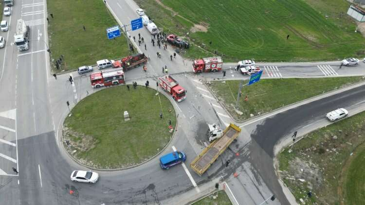 Tekirdağ'daki feci kaza havadan görüntülendi!-Bursa Hayat Gazetesi-3