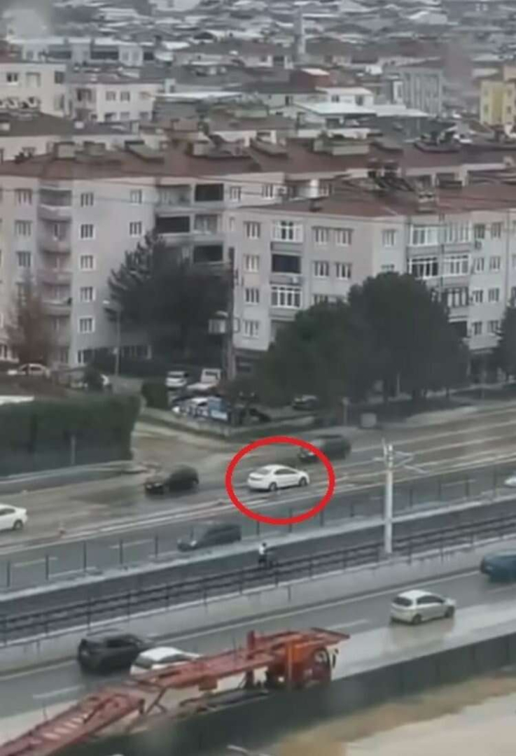 Bursa-Mudanya Yolu üzerinde şoke eden görüntü! -Bursa Hayat Gazetesi -2