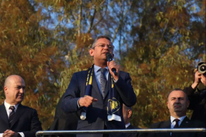 CHP Genel Başkanı Özel: 'Partiyi yoran kimseyi partinin kapısından içeri sokmam'