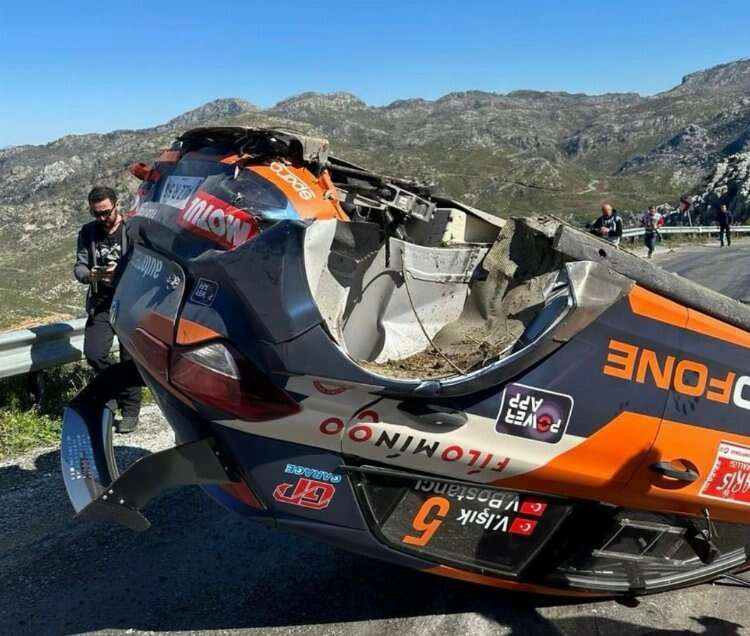 Ünlü rallici Işık geçirdiği kazayı anlattı!-Bursa Hayat Gazetesi-2