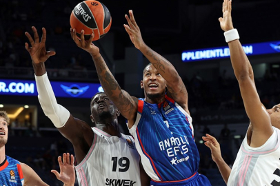 Anadolu Efes Avrupa arenasında zafer peşinde!