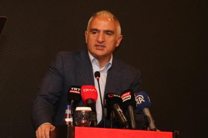 Bakan Ersoy: 'Turizmi 12 aya yaymak için çeşitlendiriyoruz'