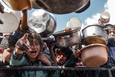 Gazze'de açlıktan ölenlerin sayısı yükseldi