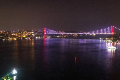 Kargo gemisi arızalandı! Boğaz'da trafik askıya alındı