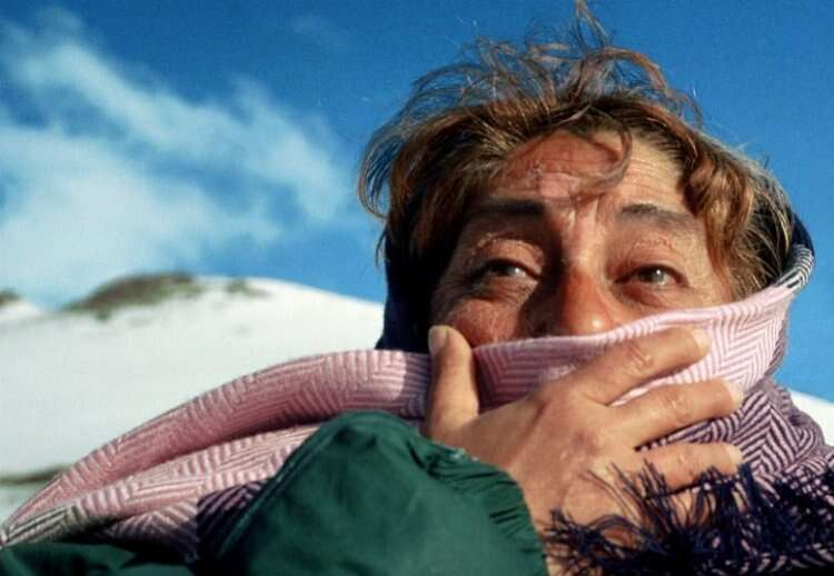 Erkek hegemonyasını sarsan yönetmen: Bilge Olgaç -Bursa Hayat Gazetesi-2