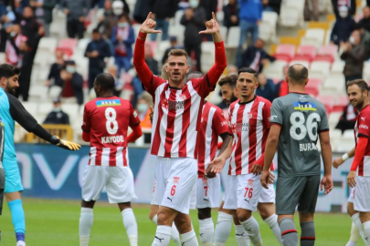 Sivasspor - Fatih Karagümrük hangi kanalda? | TIKLA, İZLE