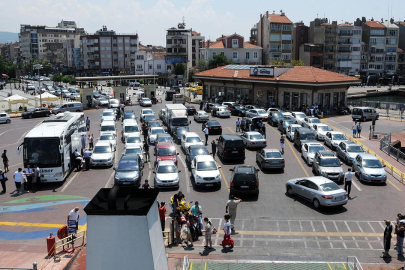 Bozcaada'da trafiğe tatil düzenlemesi