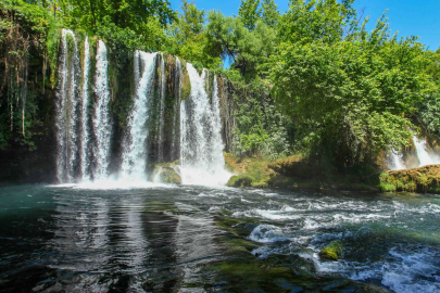 Antalya'nın eşsiz doğa harikası: Düden Şelalesi