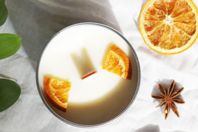 Evde Kokulu Mum Yapımı: Kendin Yap Keyfi ve Mis Kokular