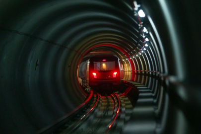 Ankara'da metro seferleri yeniden başladı