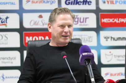 Samsunspor Teknik Direktörü Gisdol: Galibiyet ile büyük bir adım attık