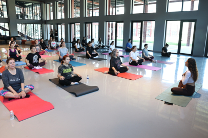 Nilüfer'de yoga eğitimleri devam ediyor