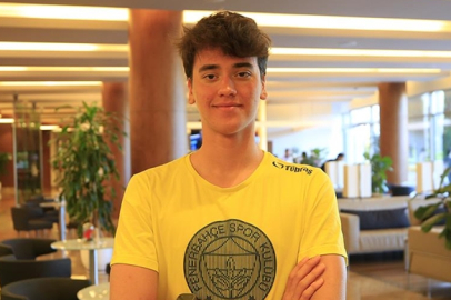 Milli yüzücü Kuzey Tunçelli'nin hedefi olimpiyat madalyası!