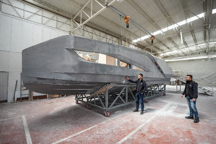 Bursa'da tekne yaptırmak isterken üretici oldular! Şimdi ihracata hazırlanıyorlar - Bursa Hayat Gazetesi-4