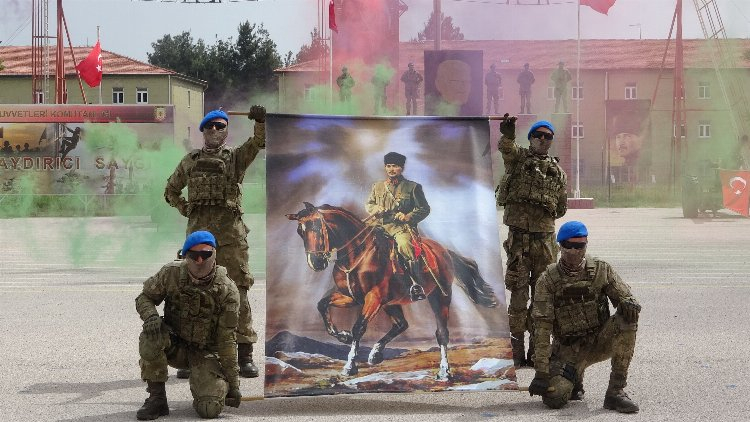 Isparta'da sözleşmeli erler yemin etti - Bursa Hayat Gazetesi-3