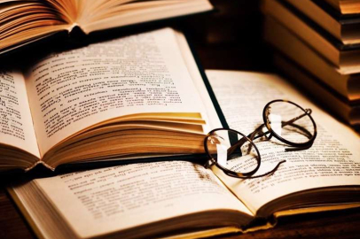 Edebiyatın büyülü dünyasında kaybolmak