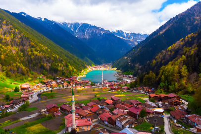 Trabzon'un eşsiz güzelliği: Uzungöl