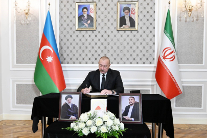 Aliyev’den İran büyükelçiliğine taziye ziyareti