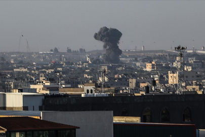 İsrail, Refah'ta bazı mahallelerde kara saldırılarını genişletti