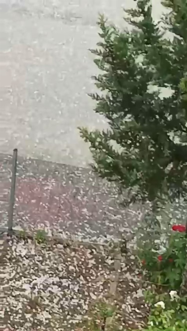 Bursa'da ceviz büyüklüğünde dolu yağdı - Bursa Hayat Gazetesi-4