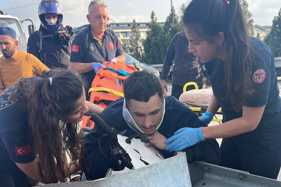 Bursa'da motosiklet bariyerlere ok gibi saplandı!