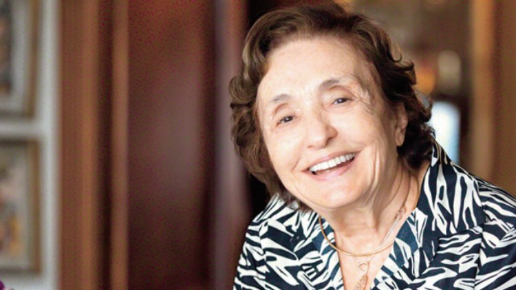 Gülten Dayıoğlu kimdir? Gülten Dayıoğlu'nun hayatı, edebi kişiliği ve eserleri... -Bursa hayat Gazetesi-2