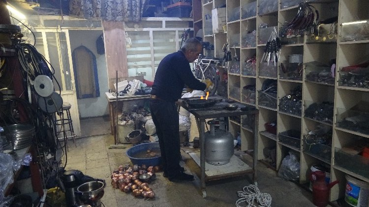 Mesleğinin şehirdeki son temsilcisi - Bursa Hayat Gazetesi-2