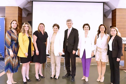 Coşkunöz Eğitim Vakfı'ndan "Teknolojide Kadının Yükselen Rolü" konferansı