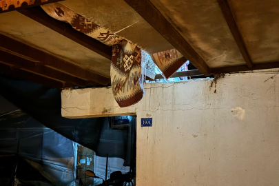 Betopan panel çökünce 3 metre yüksekten yere çakıldı