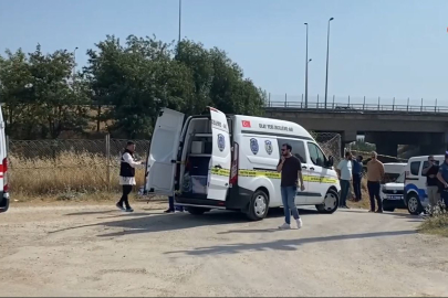 Uzun namlulu silahla başından vurulmuş hale ölü bulundu