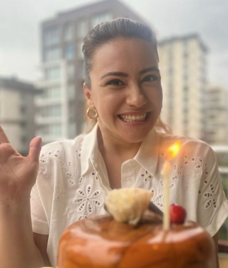 Ezgi Sertel kimdir, kaç yaşında ve nereli?-Bursa Hayat Gazetesi-2
