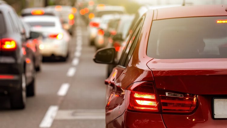 Tatilde uzun yola çıkacaklar dikkat! Aracınızda bu bakımları mutlaka yaptırın - Bursa Hayat Gazetesi-3