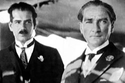 Ruşen Eşref Ünaydın kimdir? Ruşen Eşref Ünaydın'ın hayatı, edebi kişiliği ve eserleri...